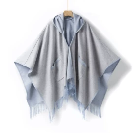 披肩;围巾;斗篷