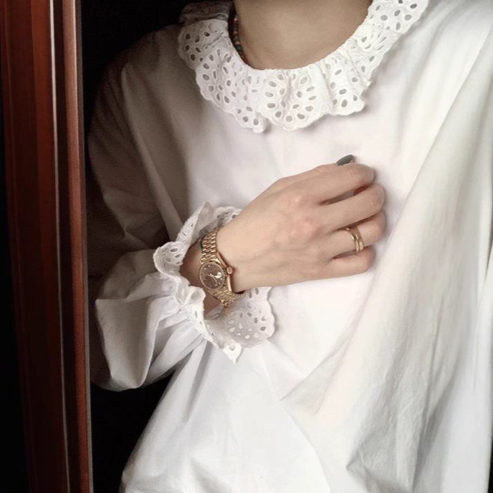 Moonlight Concerto French Retro Cute Lace Crochet Shirt Women's High-end Elegant Top