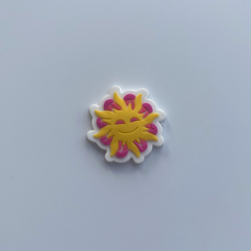 Amazon transfronteriza zapatos flor paz amor PVC de dibujos animados de goma suave agujero zapatos accesorios zapatos decoraciones accesorios en stock