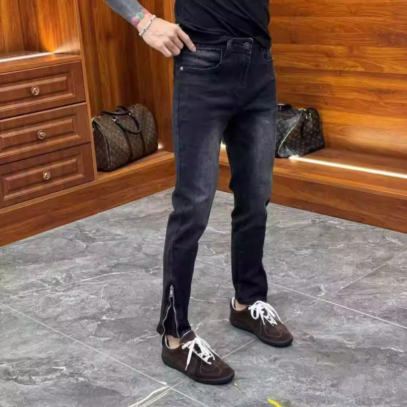 Black and Gray Slim-Fit Straight-Leg Jeans for Men, New Korean Style Trendy Casual Pants with Zipper at the Hem for Autumn and Winter