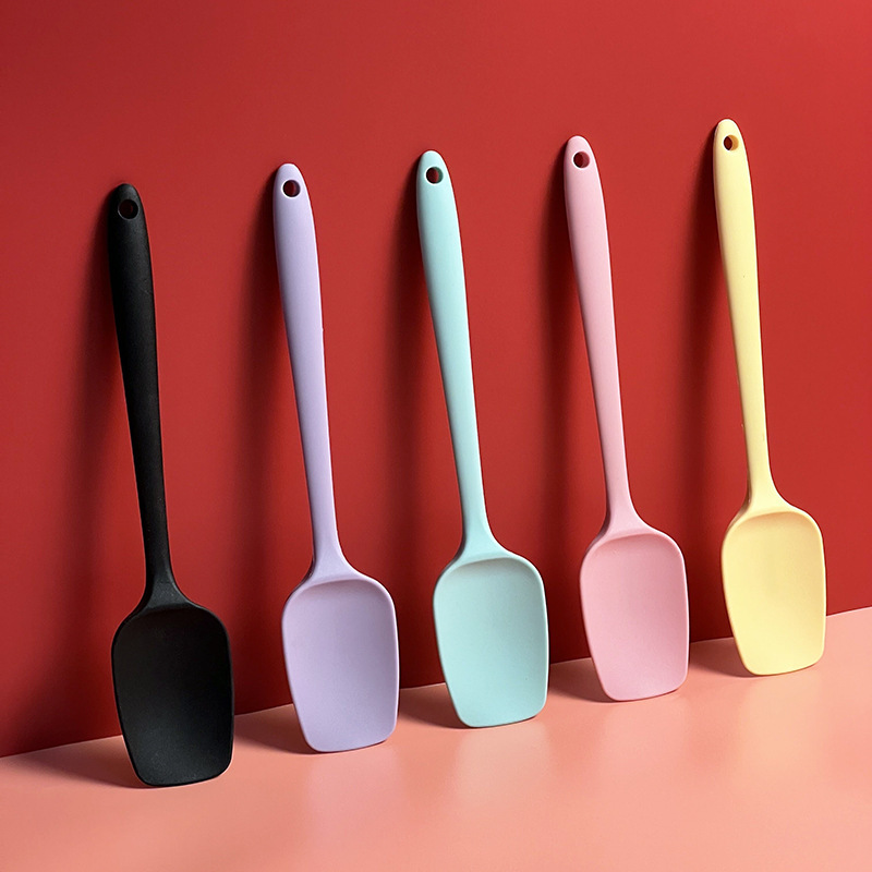 Silicone Spatula square spoon butter spatula cake cream stirring salad T shovel large small size integrated food grade