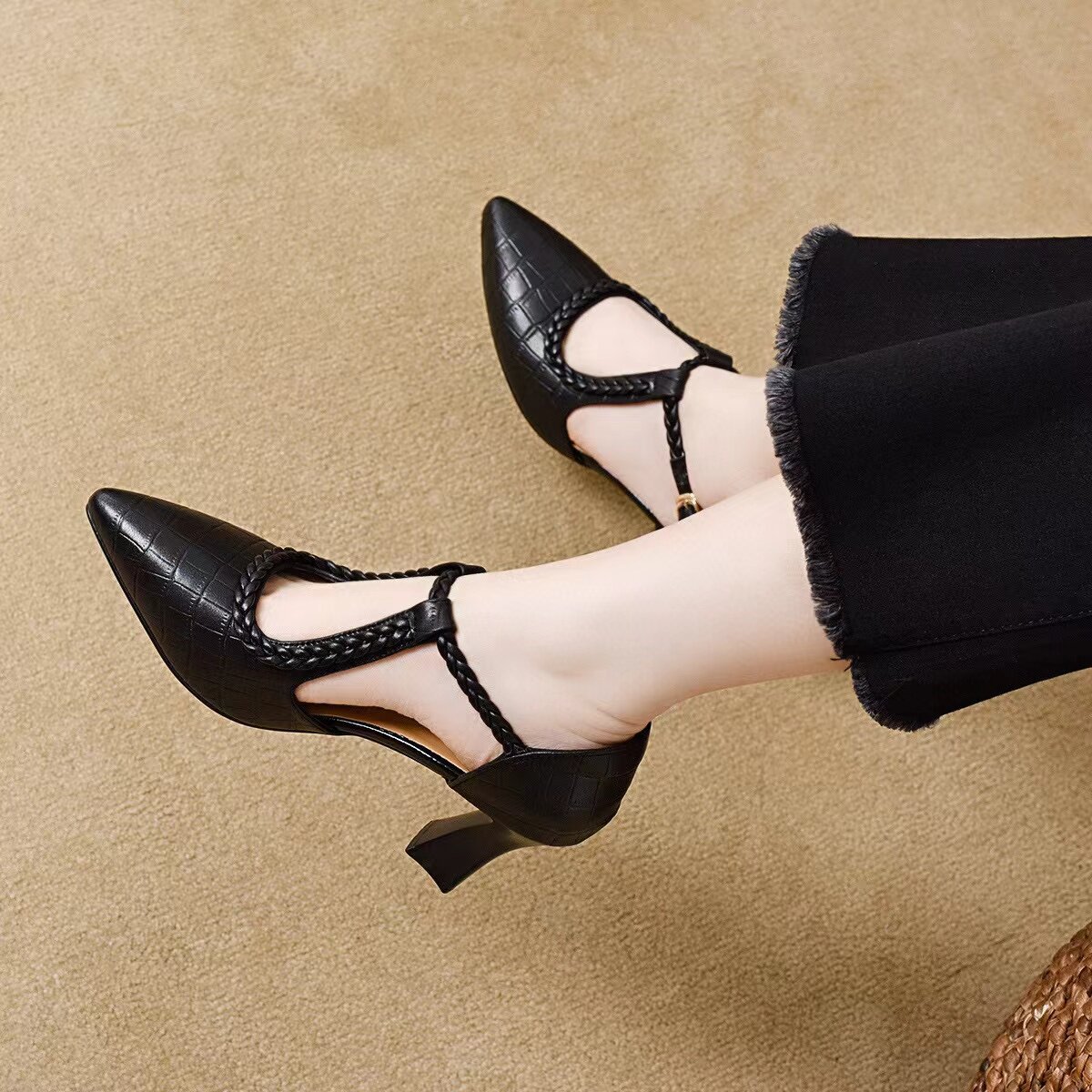 Giày sandal cao gót nữ mũi nhọn quai ngang da thật gót 5 cm — Màu đen - 5cm
