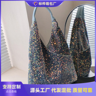 �羳2026�¿�r�д���������Ů�����ٴ�μ����Ƭ�߼��|��ˮͰ��