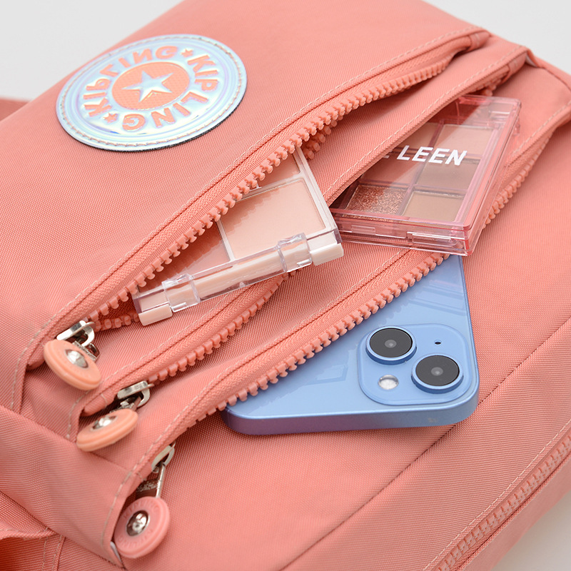 Nuevo bolso de hombro para mujer kp bolso de mensajero de tela de nailon anti-salpicaduras ultraligero nuevo colgante de mono estándar damas compras diagonales