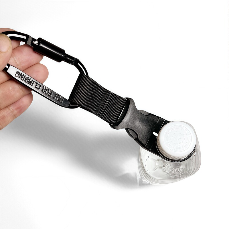 Manufacturer Wholesale 25mm Outdoor Water Bottle Hook, Multifunctional Webbing Water Bottle Clip, Portable Beverage Bottle Opening Buckle