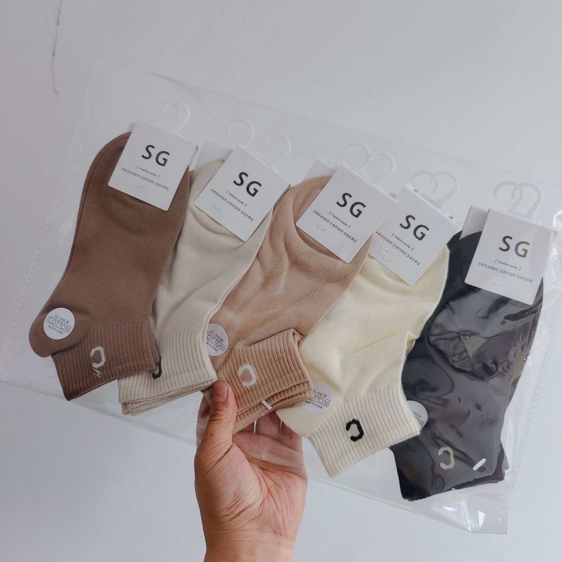 Aimida primavera y verano de las mujeres de algodón fino corto deportes barco Calcetines de moda fresco cómodo sudor-absorbente transpirable rayas finas