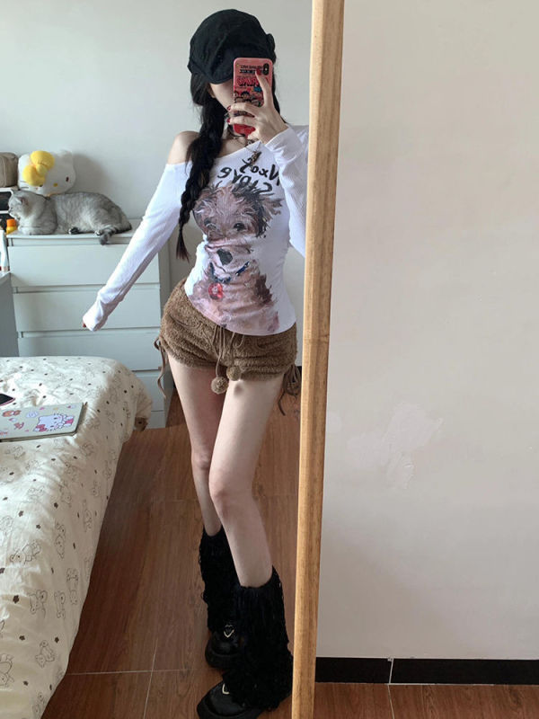 斜领长袖油画小狗t恤女装秋季薄款修身显瘦甜辣妹高街打底衫上衣|undefined