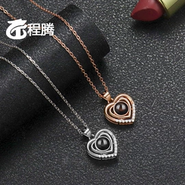 项链;手链;项坠