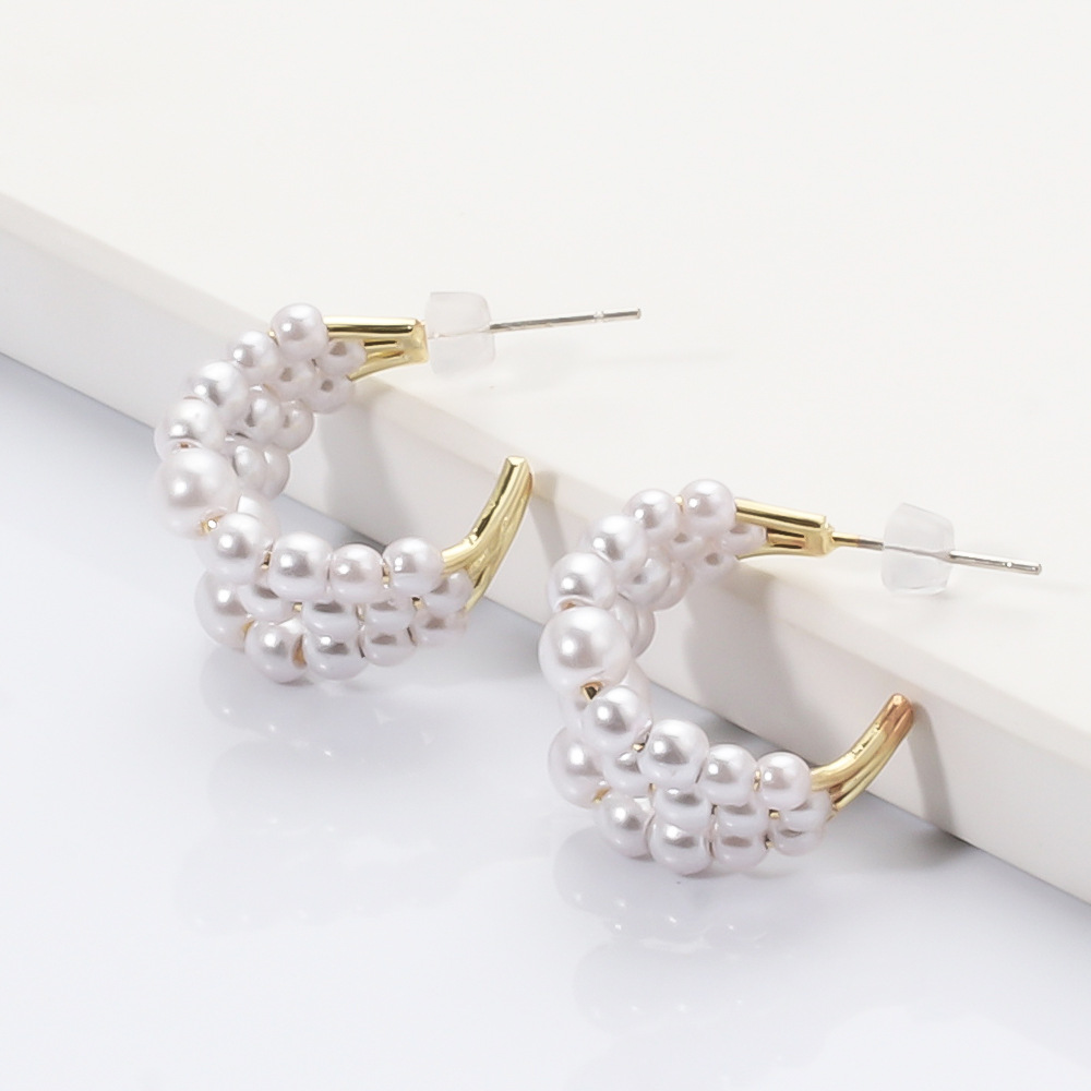 Fashion C-shaped Pearl Circle-shaped Alloy Earrings Wholesale display picture 5