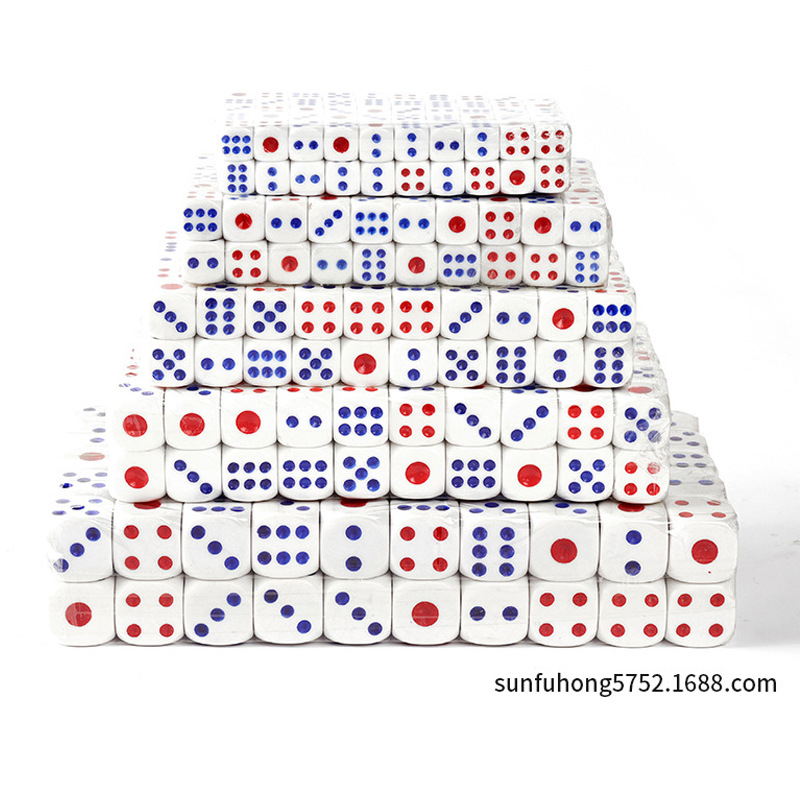 A variety of plastic dice 6 -faced dice nightclub bar supplies KTV…
