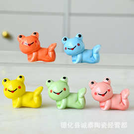陶瓷青蛙摆件手工青蛙工艺品创意筷子架筷托夜市地摊摆摊文创礼品