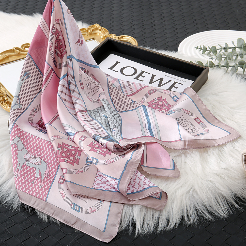 Transfronterizos nueva seda 70 bufandas de seda impresa multicolor diaria bufandas de cabello de alto nivel sensación de ataduras de cabello bolsa bufandas cuadradas