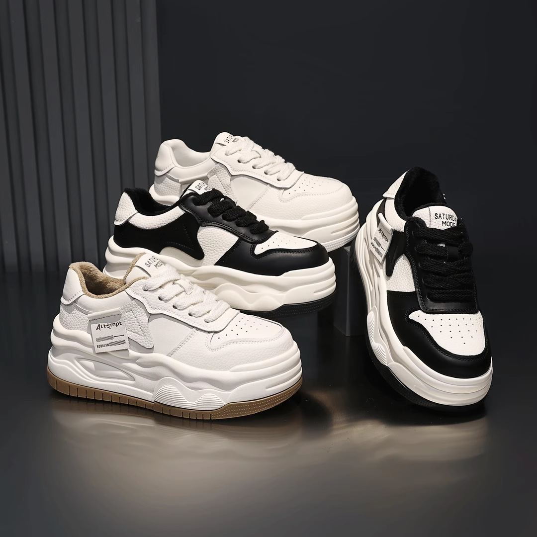 Women's Leather White Trainers Thick Sole Versatile Sports Shoes_voghion.com