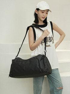 Sports bag for training, luggage travel bag wet and dry separation 2