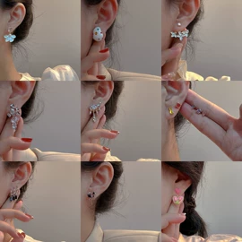 耳钉;耳环;项链