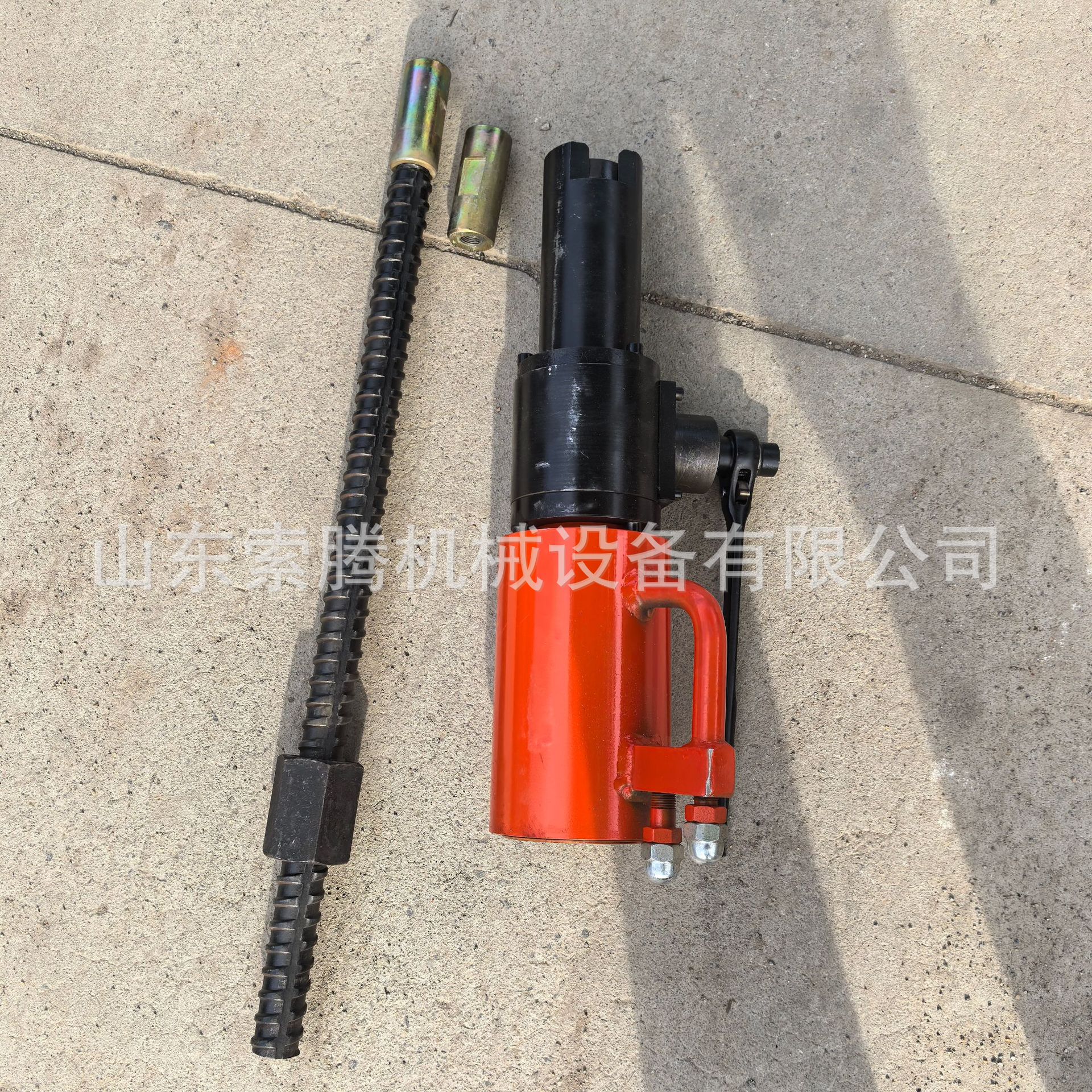 16号钢棒千斤顶预应力钢棒千斤顶智能张拉设备桥梁钢棒千斤顶索腾