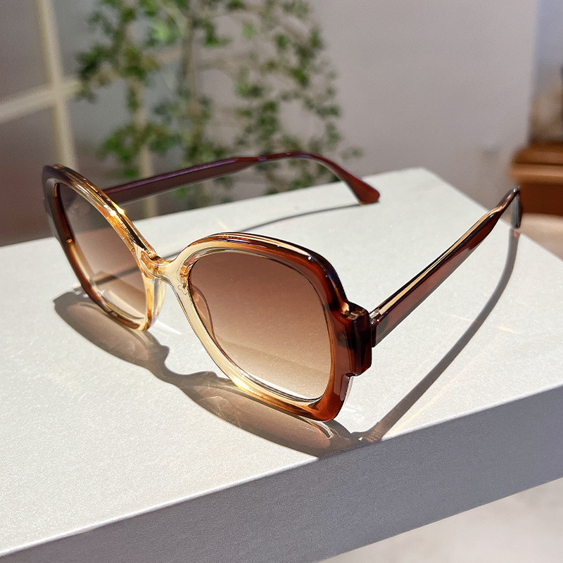 PC, UV400 Protection Lens Material Vintage Style Classic Style Geometric PC UV400 Protection Butterfly Frame Full Frame Women's Sunglasses