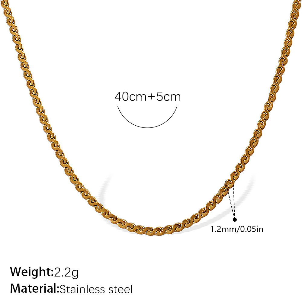 Collar versátil con cadena de hueso de serpiente estampado – cadena trenzada, chapado en oro 18K, personalidad femenina image 13