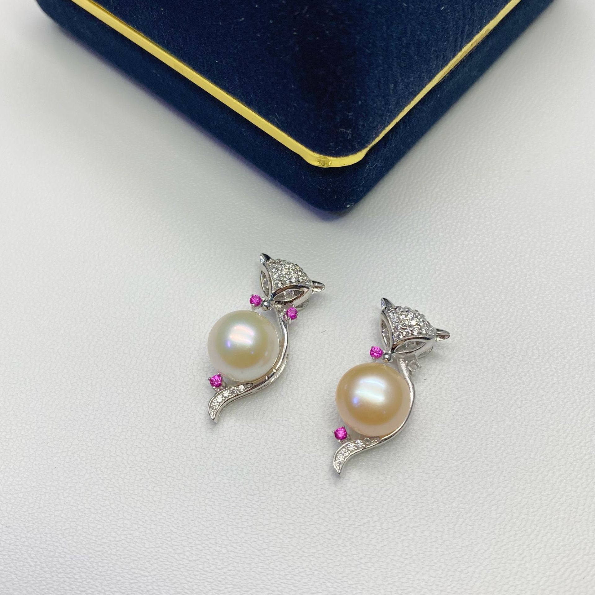 ������Ʒ �����Ƽ���Ʒ ʱ�־�BI�뾫��΢��tianȻ��ˮ�����׹