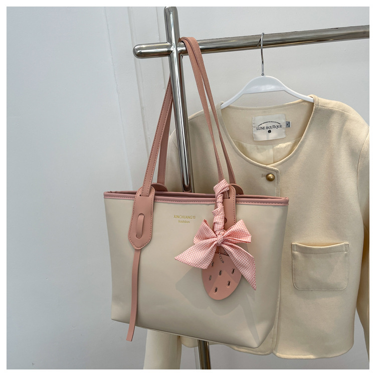 2022051611199617690562w750h750