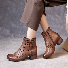 2025新款鏤空真皮涼靴女粗高跟復古短靴透氣洞洞軟底媽媽高幫涼鞋