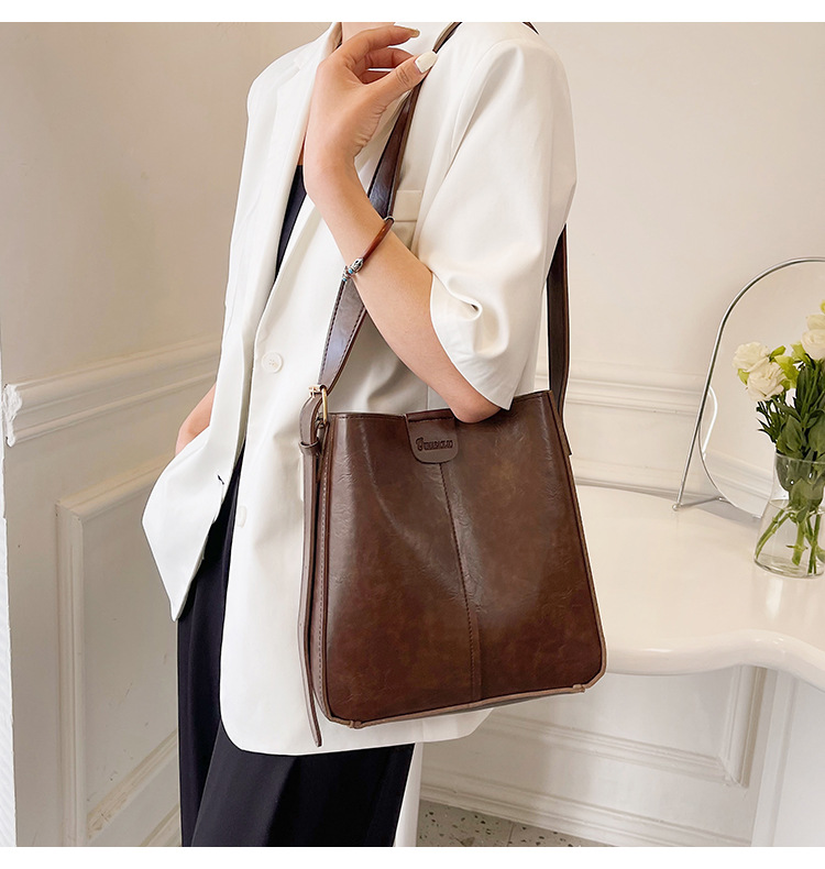 New fashionable and versatile women's single-shoulder bag and women's bag, a best-selling large-capacity bucket bun for European and American foreign trade undefined