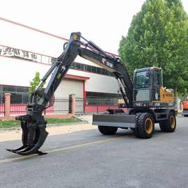 临工115 轮式抓木机图片 抓草捆 微挖 济宁汶上挖土机 夹甘蔗设备