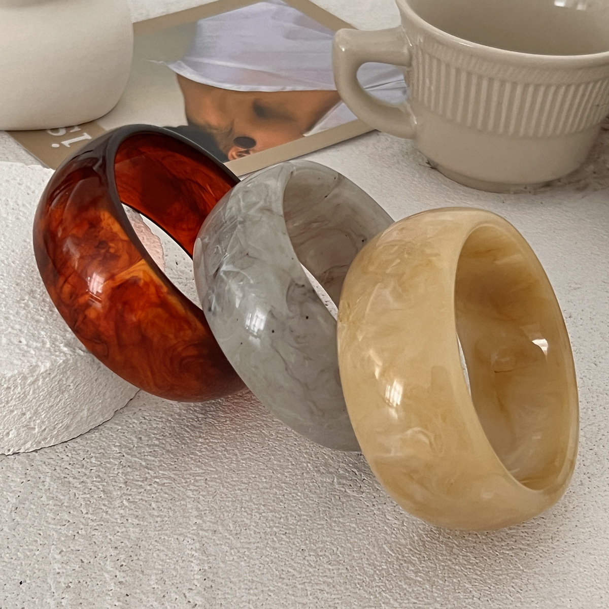 Acrylic Material Exaggerated Geometric Acrylic Bangles Wholesale