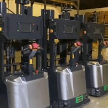 AGV全自动无人智能叉车AGV车体仓储物流运输搬运叉车 AGV搬运机器