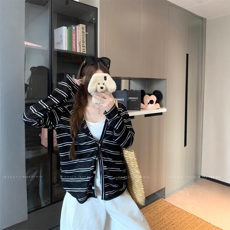 韩系白色条纹连帽长袖防晒外套女早秋薄款小开衫短款休闲上衣外搭|undefined