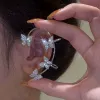 Серебристый (бабочка с цирконом, левое)