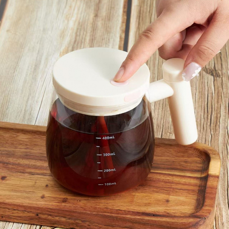 Multifuncional automático de acero inoxidable recargable taza de café perezosa de oficina de fabricación de taza rotatoria magnética