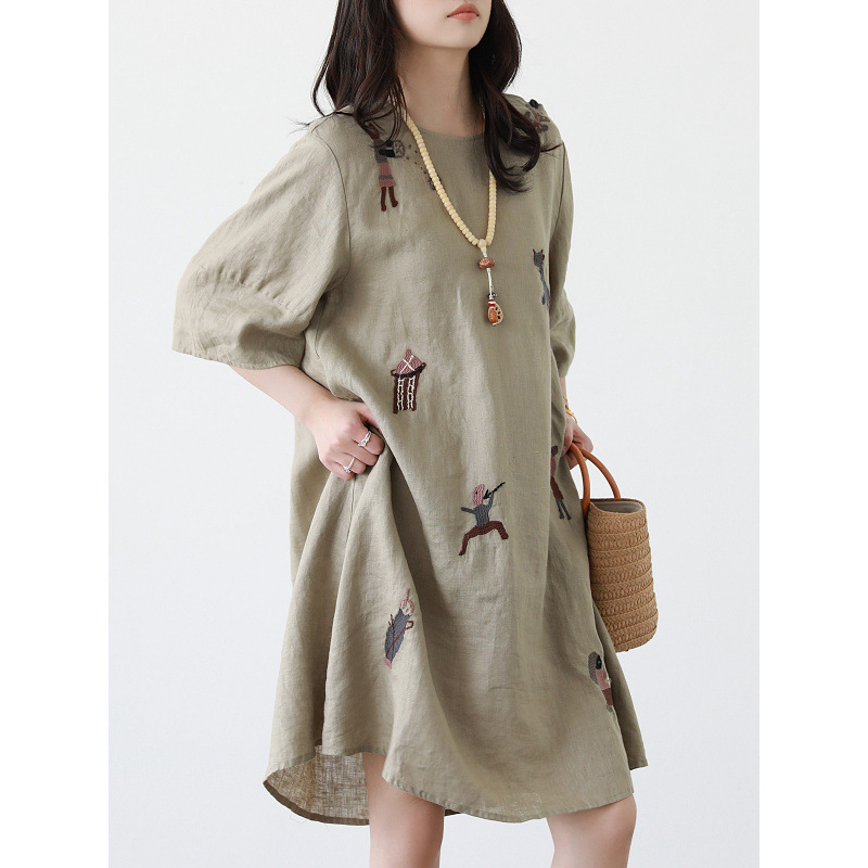 2025 Original Linen Hand-Embroidered Dress Summer Simple Round Neck Loose Little Black Dress 2025 Original Linen Hand-Embroidered Dress Summer Simple Round Neck Loose Little Black Dress