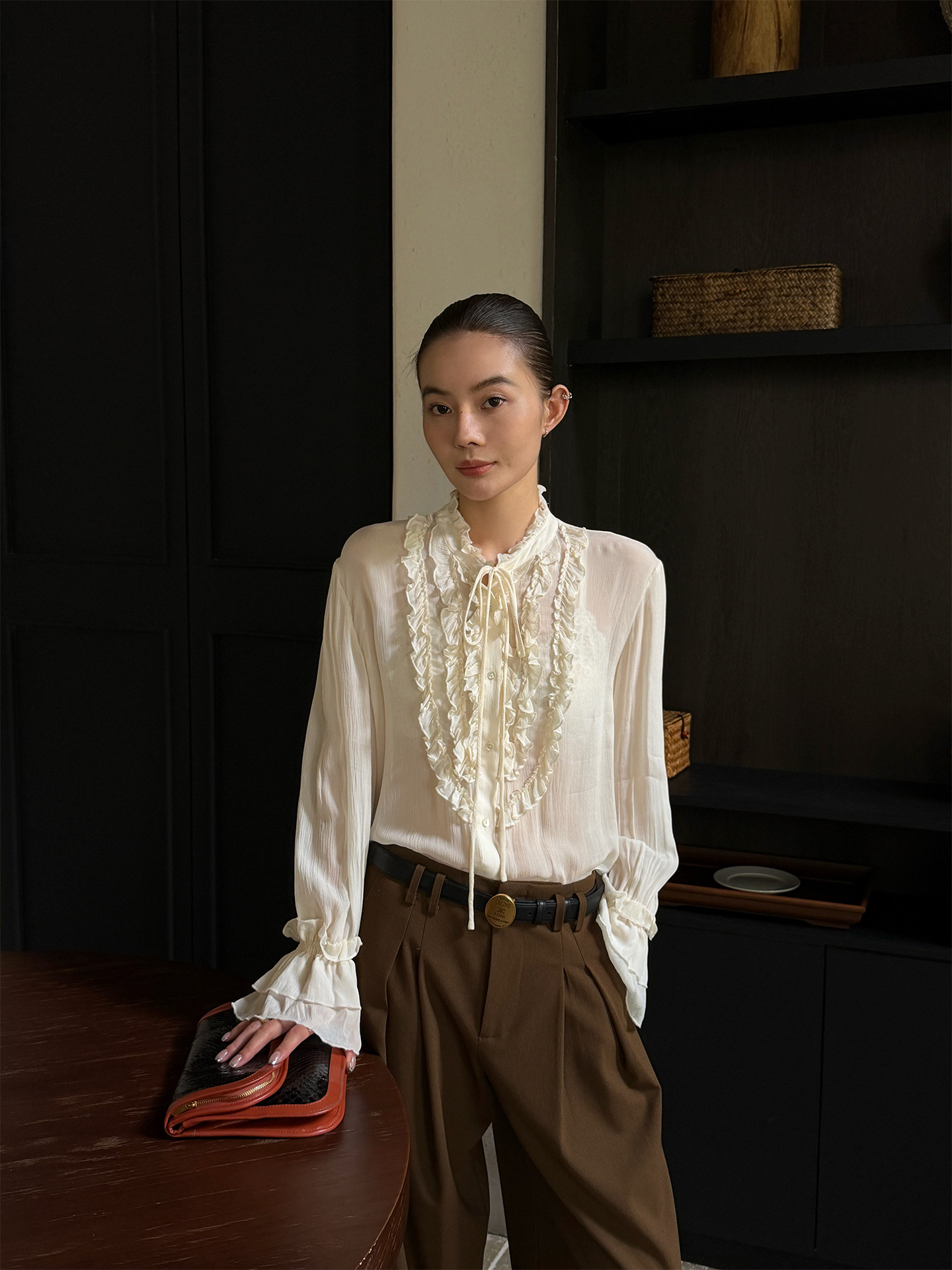 【New for Fall 8/17】Early Autumn French Court Style Romantic and Exquisite Sheer Elegant Stand Collar Tie Shirt F1177