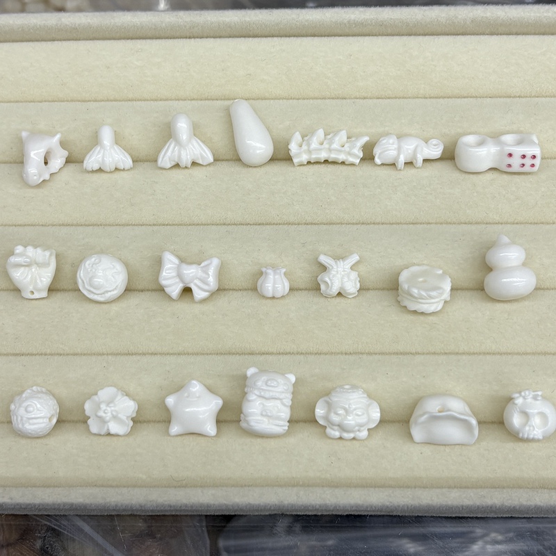 High-Quality Porcelain Camel Bone and Cow Bone Various Accessories DIY Crafts Bracelet Necklace Spacer Beads Pendants Cartoon Fashion Jewelry Accessories High-Quality Porcelain Camel Bone and Cow Bone Various Accessories DIY Crafts Bracelet Necklace Spacer Beads Pendants Cartoon Fashion Jewelry Accessories