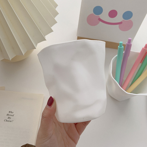 Girly heart simple pen holder ins internet celebrity fold creative desktop small trash can cute student stationery storage box