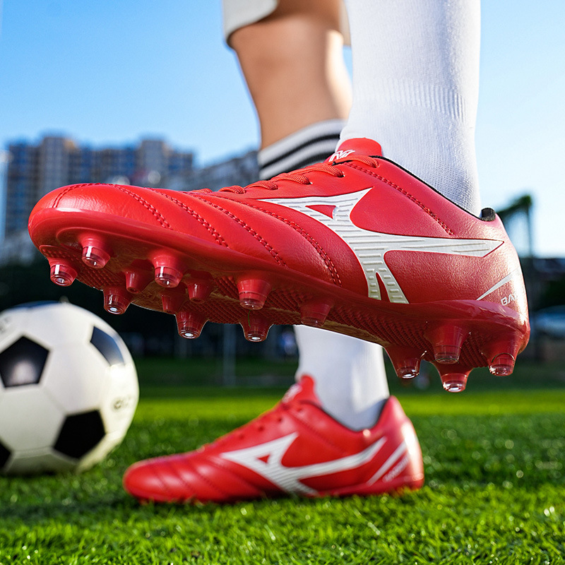 Nuevos zapatos de fútbol para hombres y mujeres, zapatos de entrenamiento de hierba cómodos antideslizantes de moda para adolescentes, zapatos deportivos al por mayor