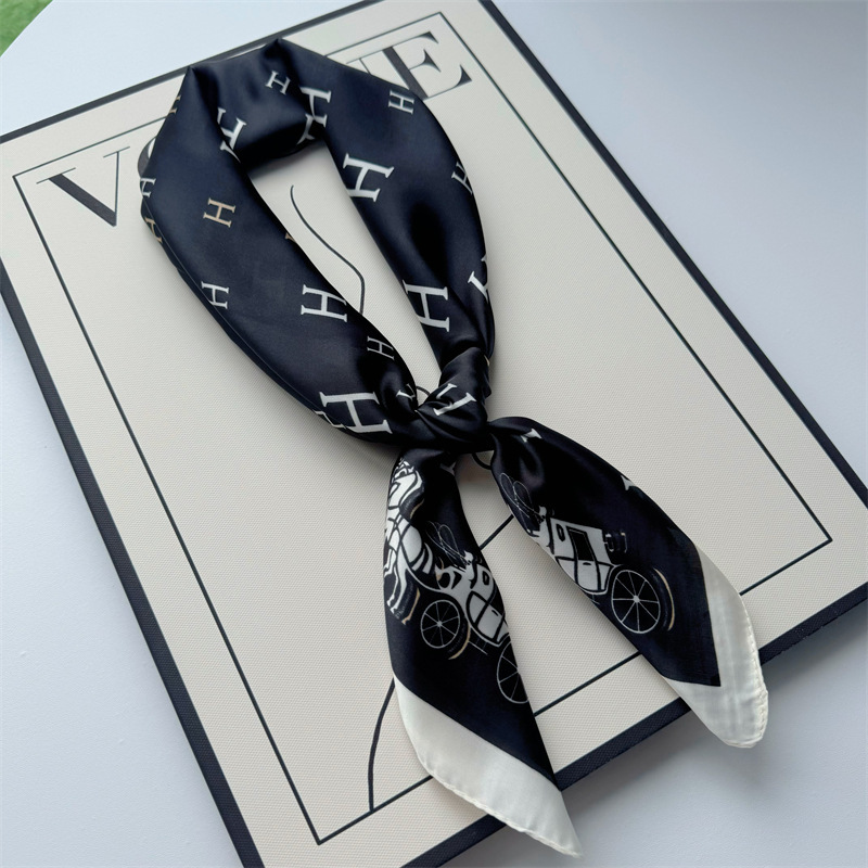 Primavera y verano nueva bufandas de impresión de letras de satén 70 × 70 bufandas de seda pequeñas bufandas cuadradas de alta calidad bufandas de estilo francés