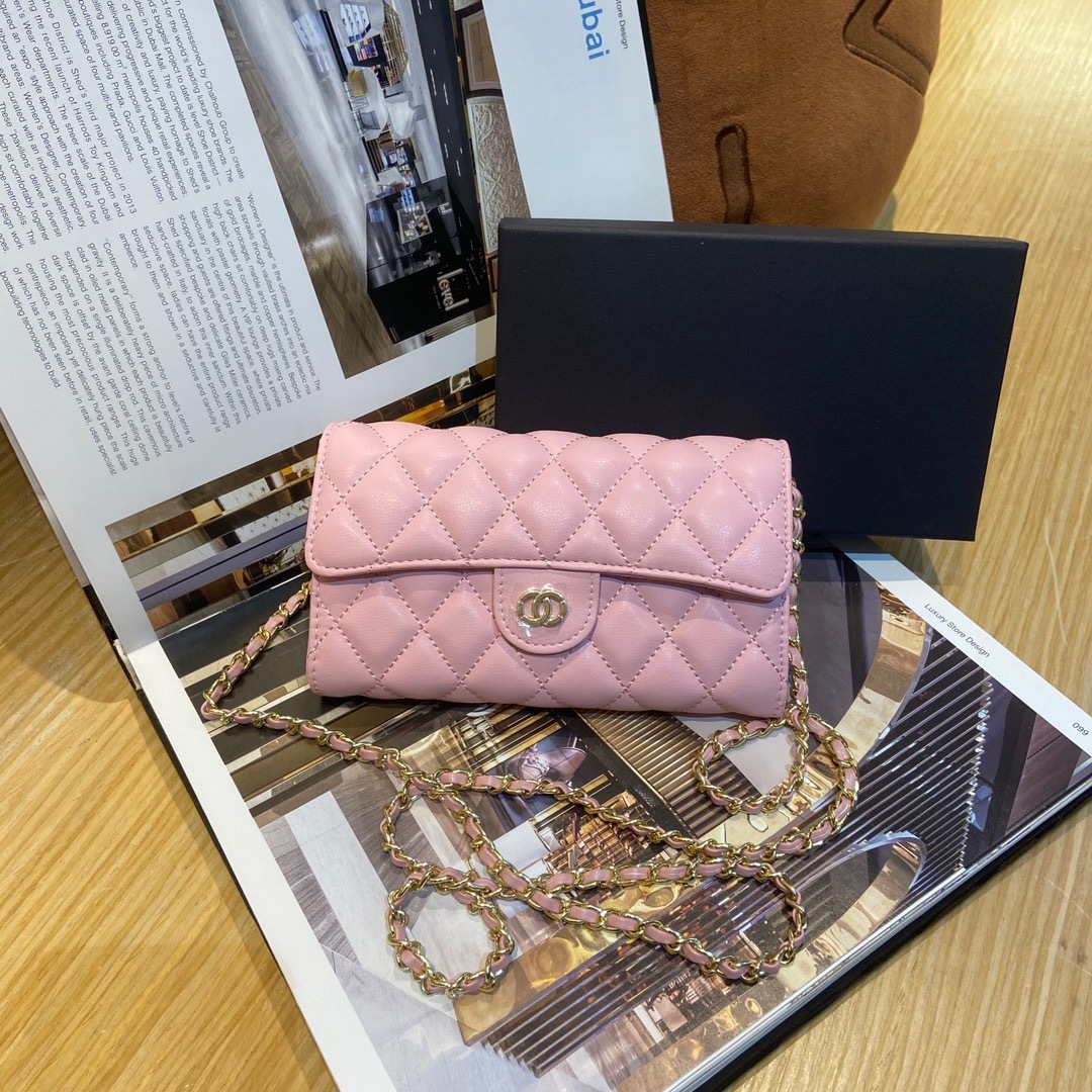 큰 핑크색은 휴대폰을 보관할 수 있으며 수집 및 선물 제공이 가능합니다.