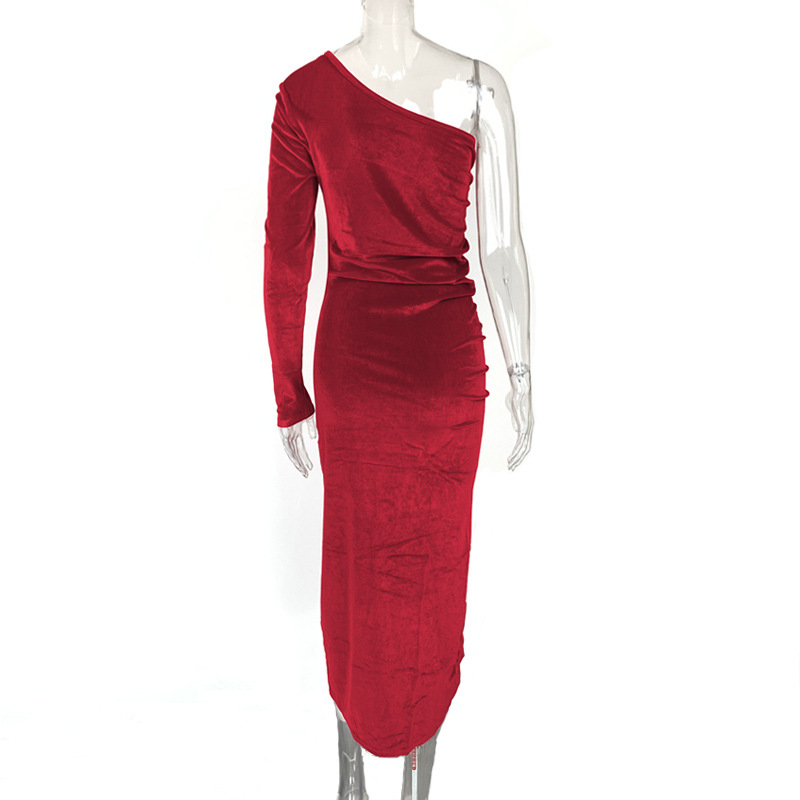 Damen Samtkleid Für Den Winter Sexy Schräges Schulter-design Slim_voghion.com