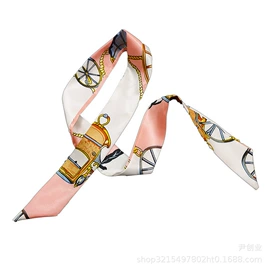 钥匙扣及钥匙扣配件;丝巾;钥匙扣