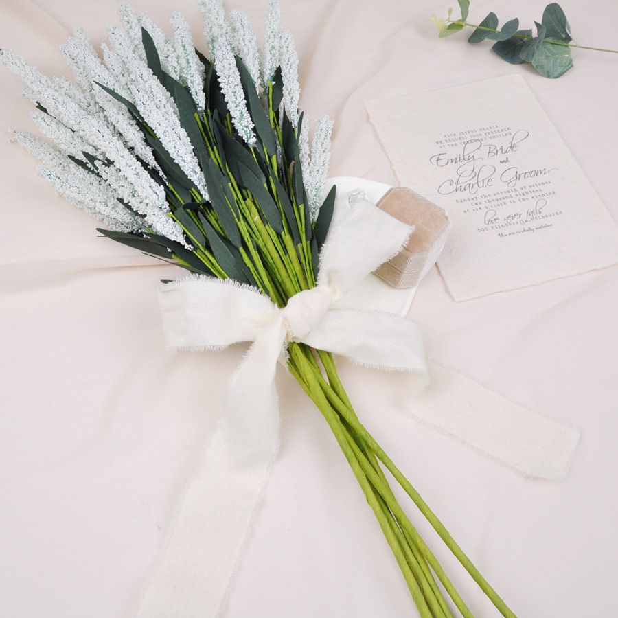 Ins deshilachado de algodón puro deshilachado cinta 4CM rollo decoración floral vintage eje de madera ramo de la boda decoración de tarjetas de felicitación