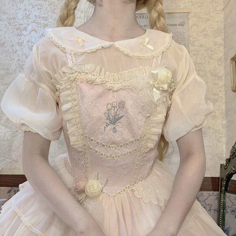 Transparent Bubble Sleeve in stock Chiffon Shirt Doll Collar Black and White