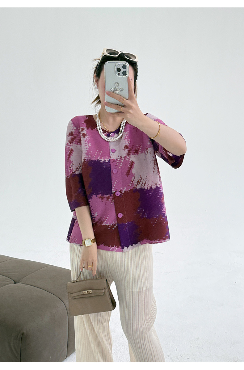 Áo khoác cardigan nữ họa tiết kẻ caro cổ tròn dáng rộng — hoa hồng đỏ chi tiết 11
