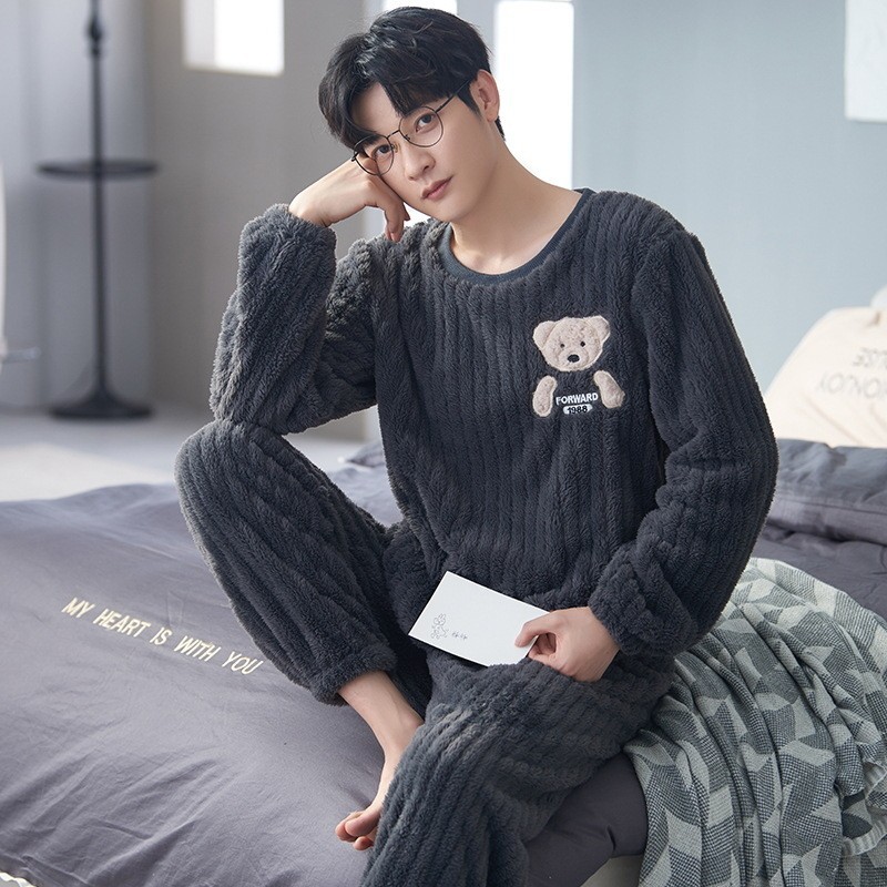 Autumn and winter New flannel pajamas men plus velvet padded coral fleece large size can be worn home clothes spot wholesale