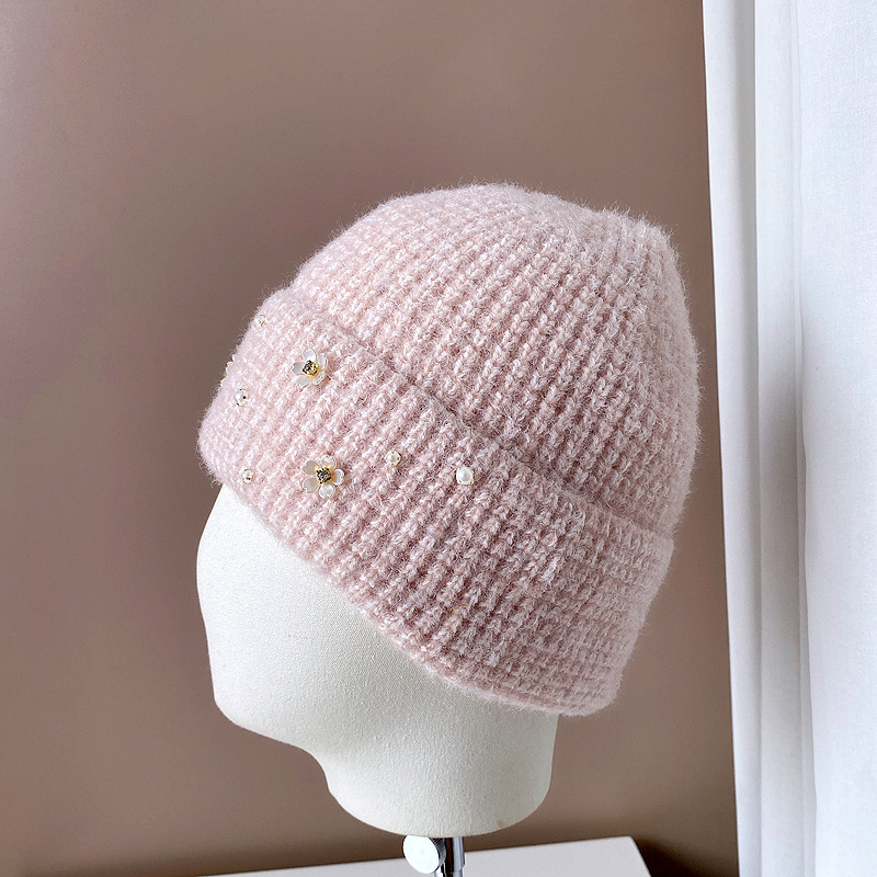 Women's Simple Style Flower Eaveless Wool Cap display picture 7