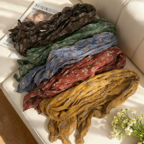 Antique Flower Lazy Small Floral French Romantic Elegant Age-Reducing Cotton and Linen Pleated Silk Scarf Scarf for Women Autumn and Winter Scarf