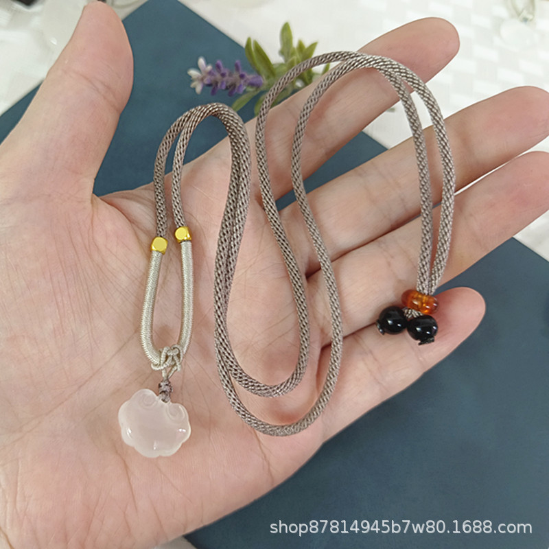 우유 차 로프가있는 흰색 옥수 양면 Ruyi 잠금 장치 (16*13mm 정도)