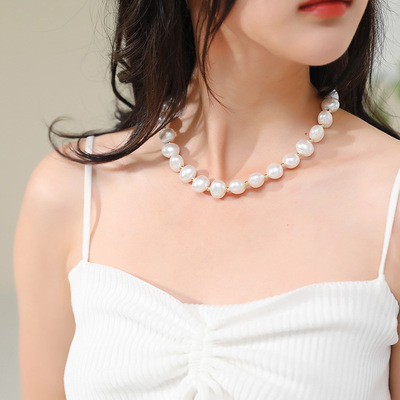 Japan and South Korea Light extravagance high quality Pearl Necklace 2023 new pattern A small minority Sense of design clavicle Versatile Necklace