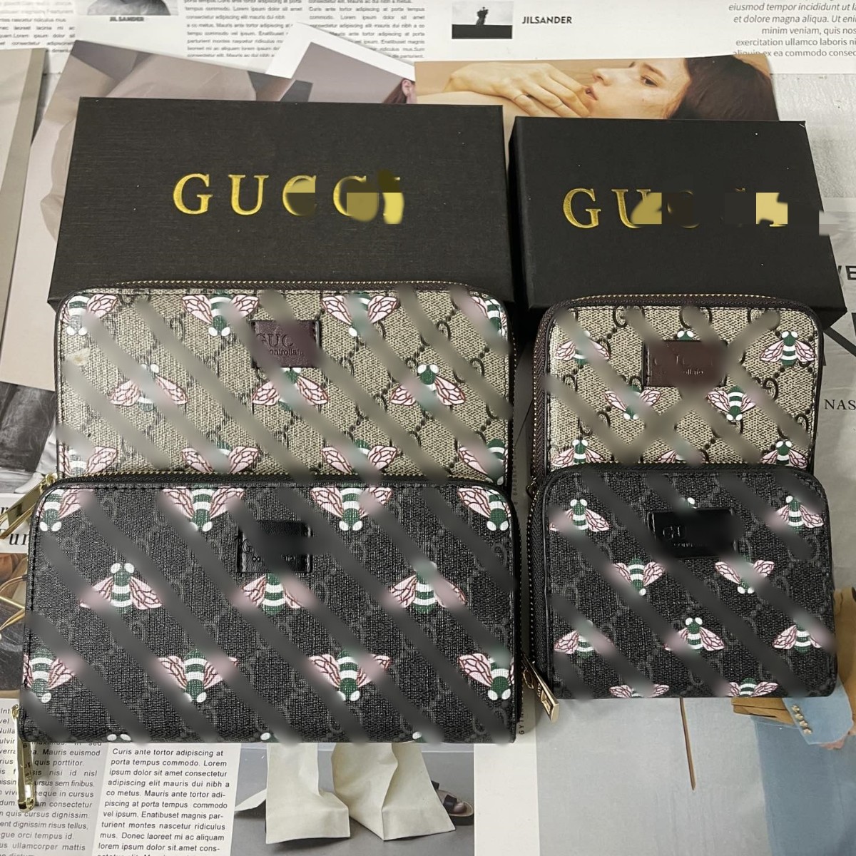 Retro wallet